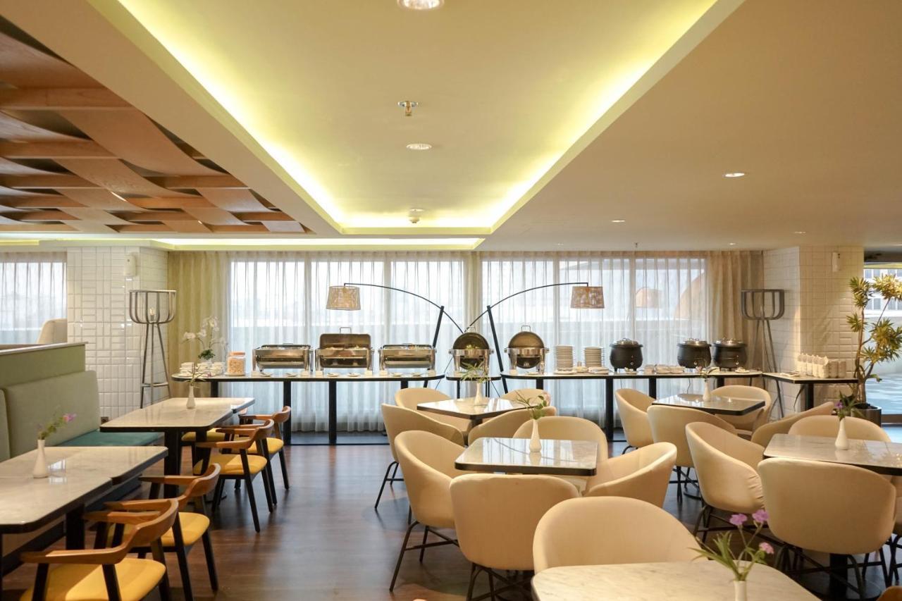 Louis Kienne Hotel Pemuda Semarang Luaran gambar